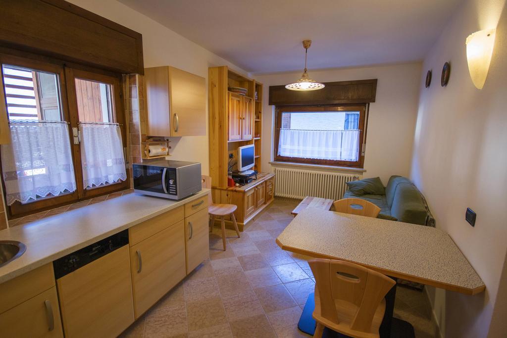 Appartamenti Dolomiti Moena Zimmer foto