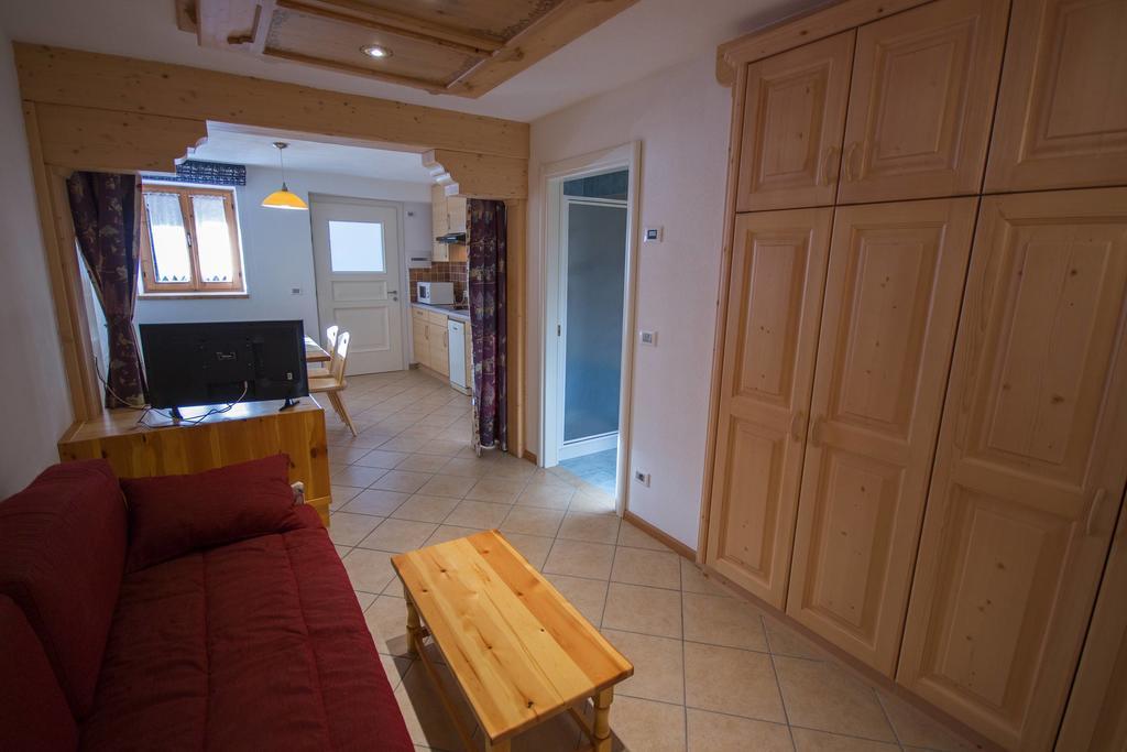 Appartamenti Dolomiti Moena Zimmer foto